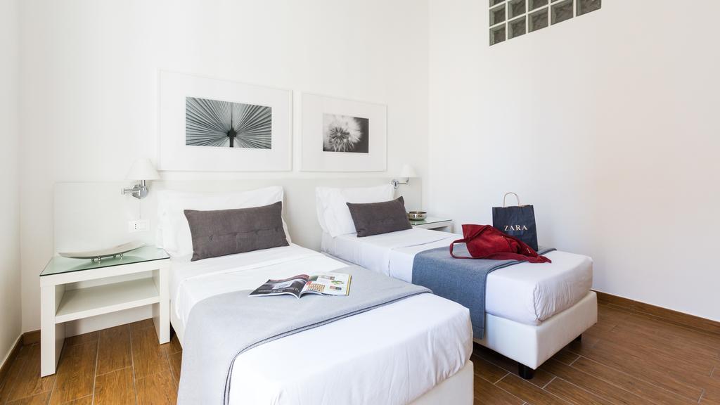 רומא Rest Guesthouse חדר תמונה